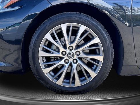 Used 2019 Lexus ES 350 w/ Premium Package FWD image 9