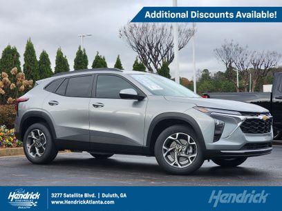 New 2026 Chevrolet Trax LT w/ Driver Confidence Package