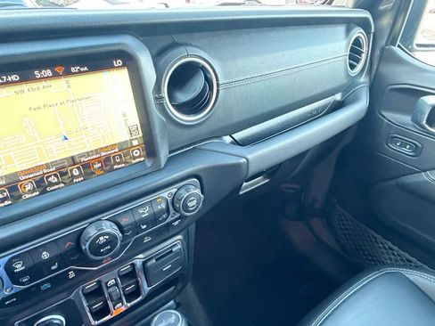 Used 2023 Jeep Wrangler Unlimited Sahara w/ Cold Weather Group image 24