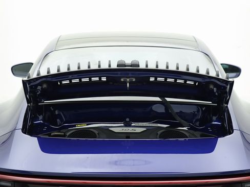 Used 2021 Porsche 911 Carrera S image 5