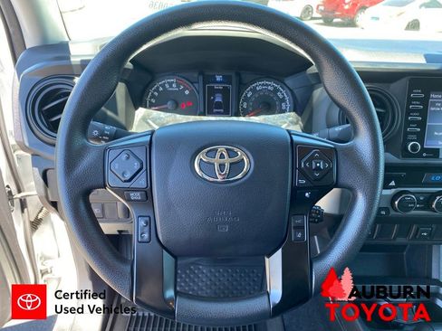 Certified 2022 Toyota Tacoma SR AWD/4WD image 36