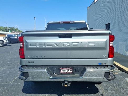 Used 2024 Chevrolet Silverado 1500 LT image 4