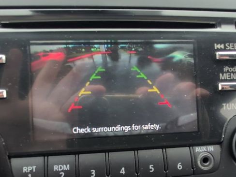 Used 2013 Nissan Frontier SV w/ SV Value Truck Pkg image 19