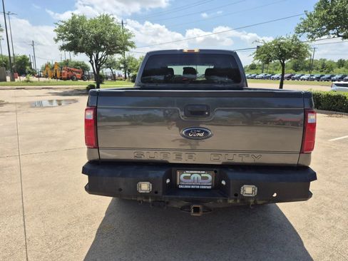 Used 2016 Ford F250 XLT AWD/4WD image 7