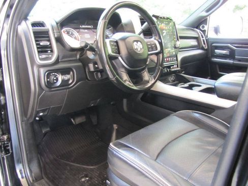 Used 2019 RAM 3500 Laramie AWD/4WD image 13