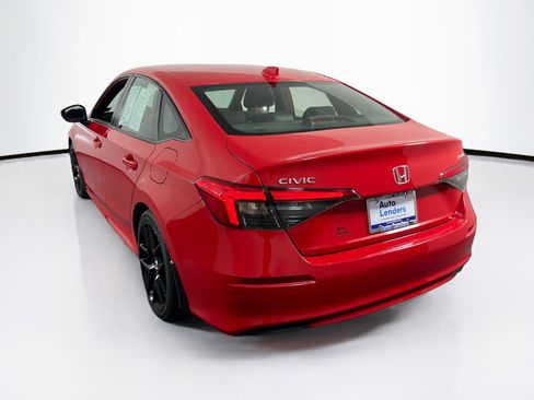 Used 2023 Honda Civic Sport image 7