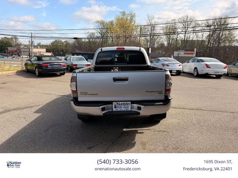 Used 2011 Toyota Tacoma PreRunner w/ TRD Sport Pkg image 5