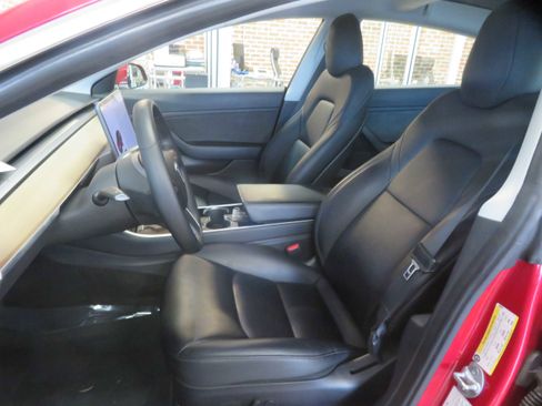 Used 2020 Tesla Model 3 Long Range image 15