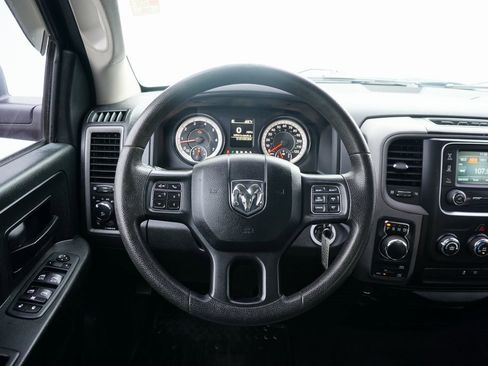 Used 2017 RAM 1500 Express image 13