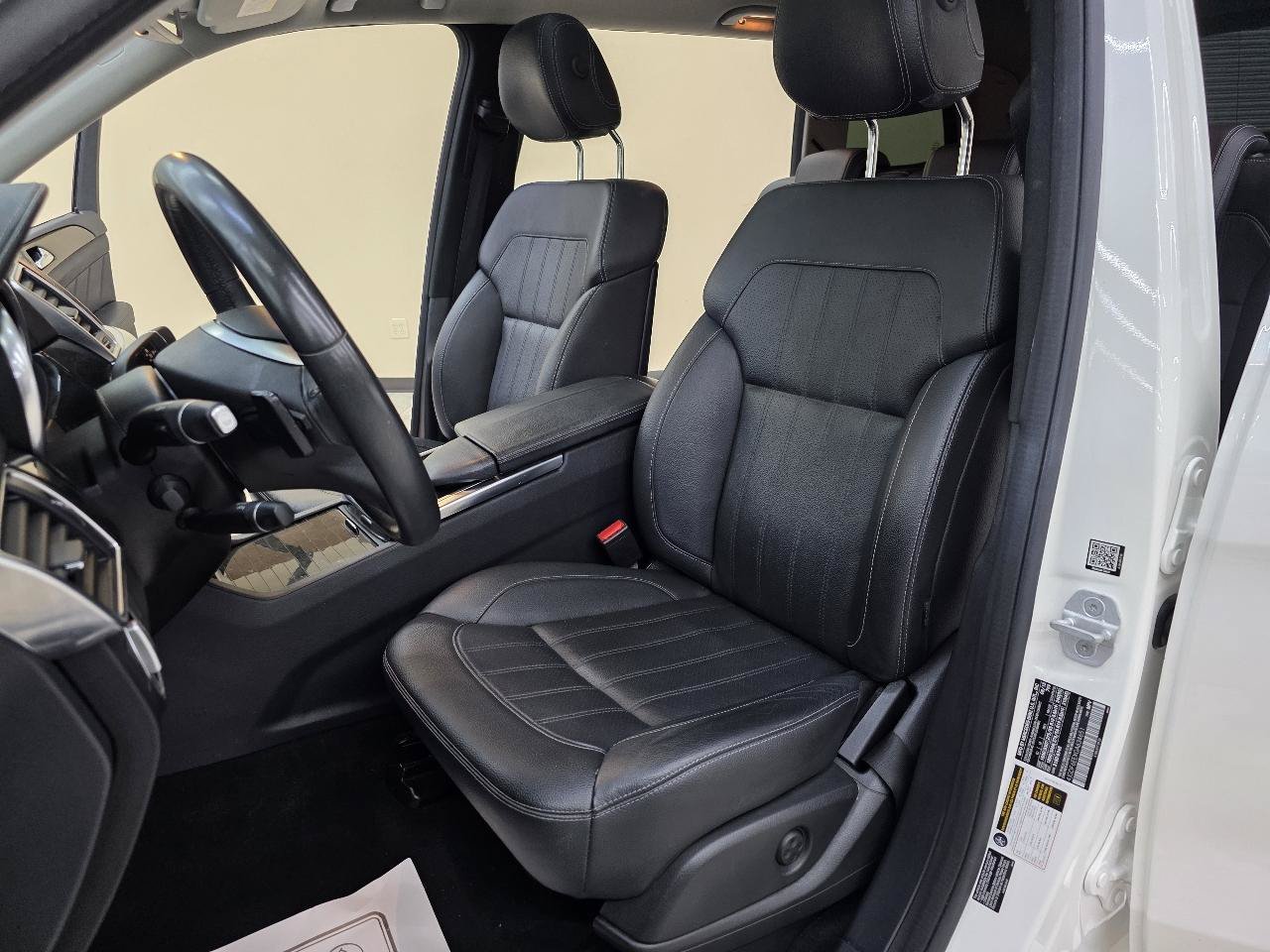 Used 2016 Mercedes-Benz GL 450 4MATIC w/ Premium I Package image 18