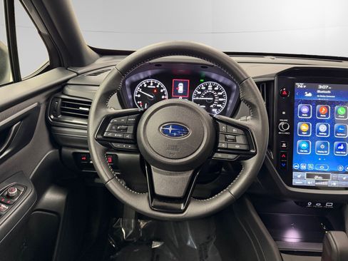 Used 2025 Subaru Forester Premium AWD/4WD image 12