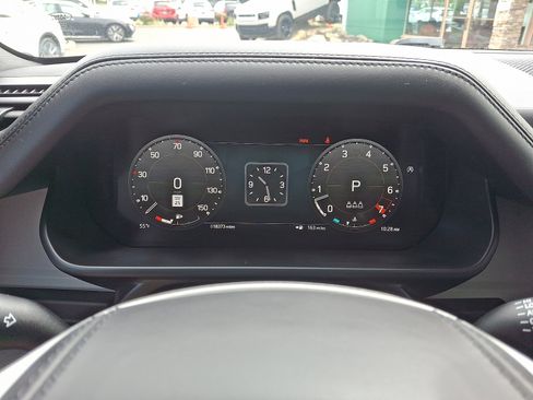 Used 2023 Land Rover Defender 90 X-Dynamic SE AWD/4WD image 7