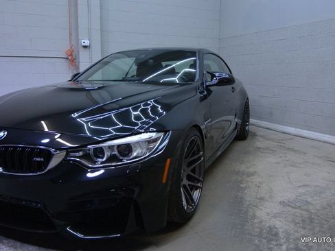 Used 2015 BMW M4 Convertible RWD image 16