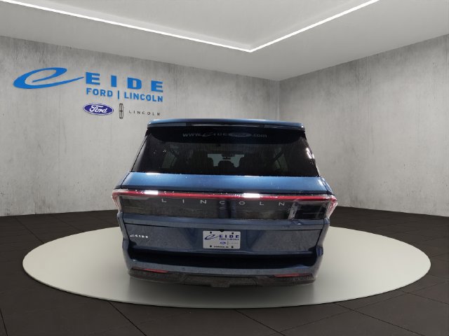 New 2027 Lincoln Navigator L Reserve AWD/4WD image 6