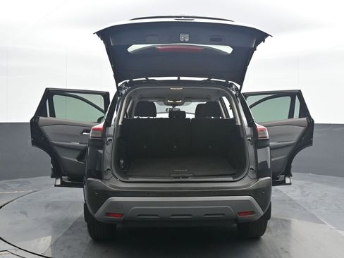 Used 2023 Nissan Rogue SV image 35