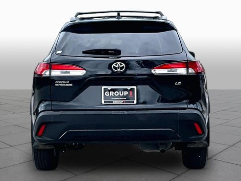 Used 2024 Toyota Corolla Cross LE FWD image 5