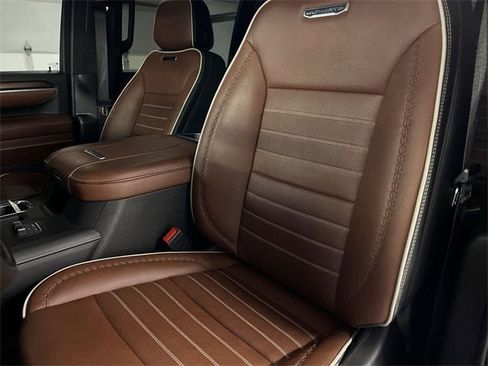 Certified 2025 GMC Sierra 2500 Denali Ultimate image 20