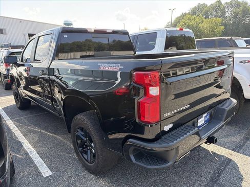 Used 2020 Chevrolet Silverado 1500 LT Trail Boss AWD/4WD image 19