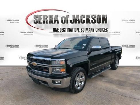 Used 2014 Chevrolet Silverado 1500 LTZ Z71 w/ LTZ Plus Package AWD/4WD image 4