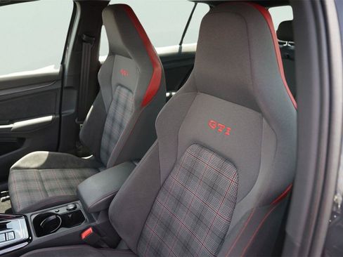 Used 2023 Volkswagen GTI 40th Anniversary Edition FWD image 10