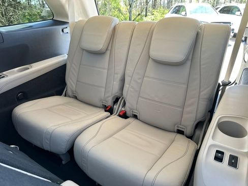 Used 2020 Mercedes-Benz GLS 450 4MATIC image 33