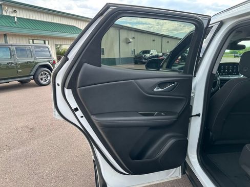 Used 2023 Chevrolet Blazer LT w/ Midnight/Sport Edition AWD/4WD image 20
