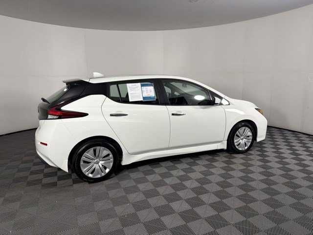 Used 2024 Nissan Leaf S FWD image 8
