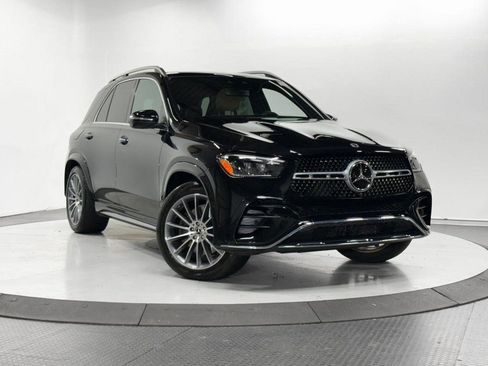 Used 2024 Mercedes-Benz GLE 580 4MATIC image 1