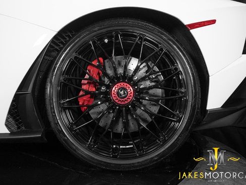 Used 2017 Lamborghini Aventador S image 66