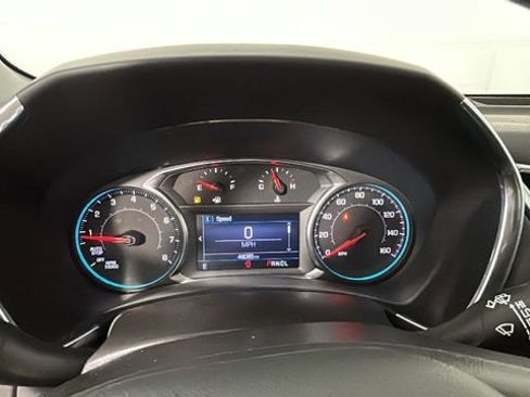 Used 2024 Chevrolet Equinox LT FWD image 17