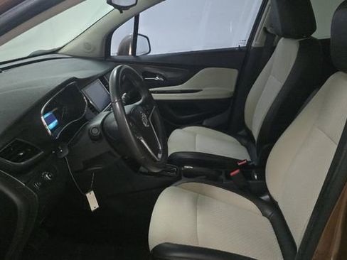 Used 2017 Buick Encore Preferred image 5