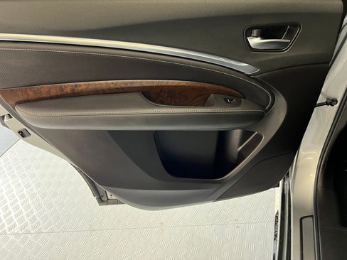 Used 2020 Acura MDX FWD w/ Technology Package image 20