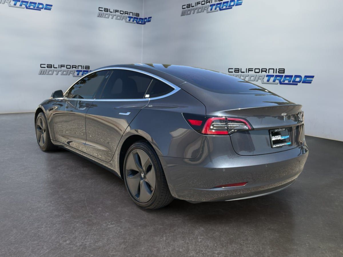 Used 2018 Tesla Model 3 Long Range RWD image 7
