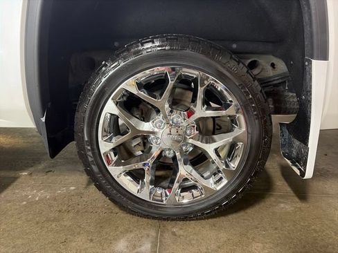 Used 2018 GMC Sierra 1500 SLT AWD/4WD image 45
