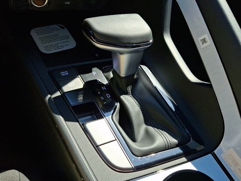 New 2026 Hyundai Elantra SEL Sport Premium FWD image 15