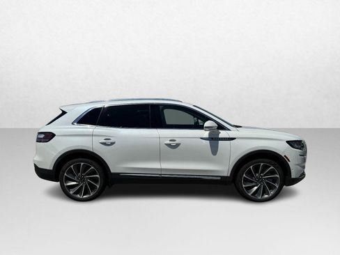 Certified 2023 Lincoln Nautilus Reserve w/ Equipment Group 202A AWD/4WD image 4