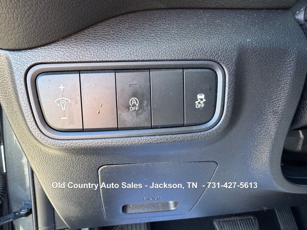 Used 2021 Kia Soul LX FWD image 22