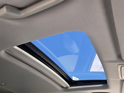 Used 2021 Honda CR-V EX-L image 18