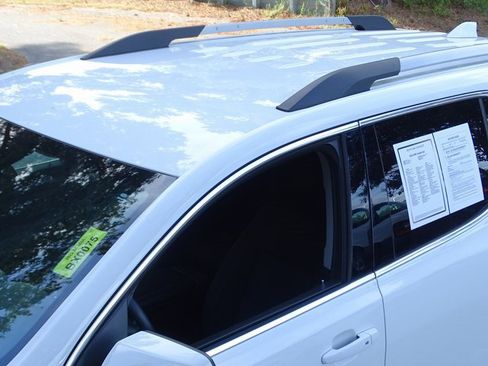 Used 2023 GMC Acadia SLE w/ Driver Convenience Package image 31