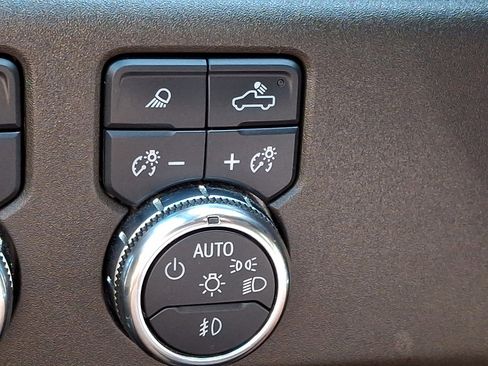 Used 2023 GMC Sierra 1500 SLT w/ SLT Premium Package AWD/4WD image 25