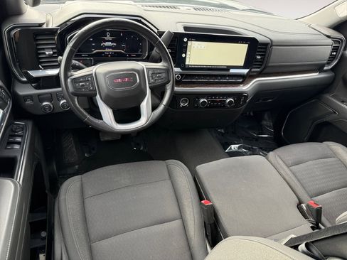 Used 2022 GMC Sierra 1500 Elevation w/ LPO, Elevation Black Package image 15