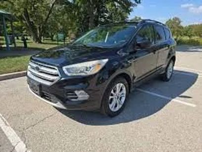Used 2017 Ford Escape SE w/ Equipment Group 201A