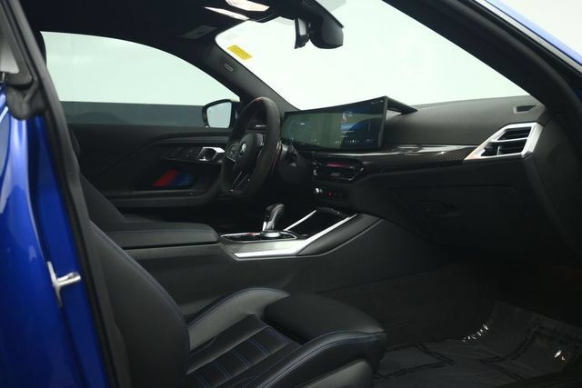 Used 2026 BMW M2 RWD image 33