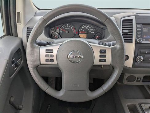 Used 2019 Nissan Frontier S image 3