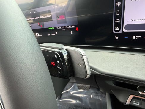 New 2026 Audi Q3 quattro 2.0T AWD/4WD image 21