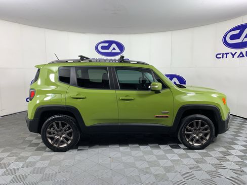 Used 2016 Jeep Renegade 75th Anniversary AWD/4WD image 2