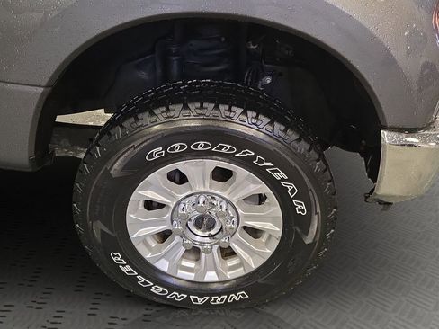 Used 2022 Ford F250 XLT w/ FX4 Off-Road Package AWD/4WD image 19