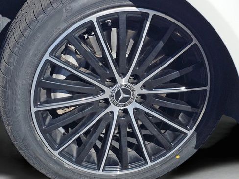 Used 2021 Mercedes-Benz C 300 Sedan image 18