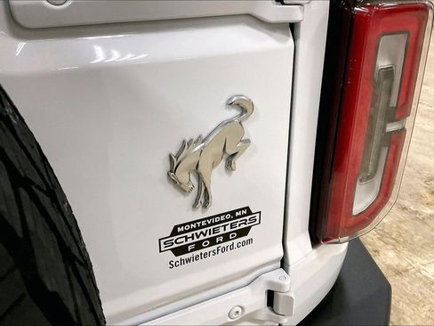 Certified 2023 Ford Bronco Outer Banks AWD/4WD image 8