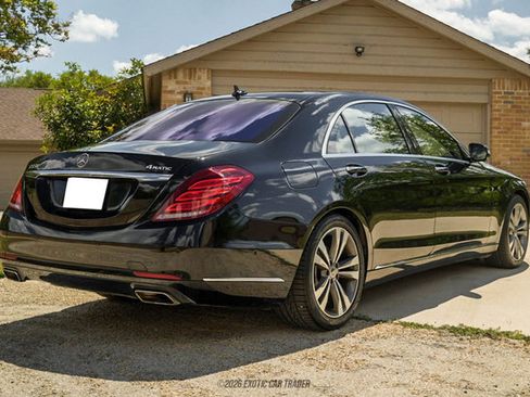Used 2017 Mercedes-Benz S 550 4MATIC Sedan image 8